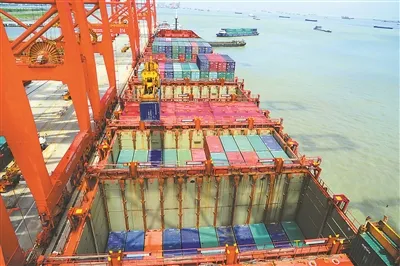 全球海运与空运价差缩至两年来最小  --  尊龙时凯物流