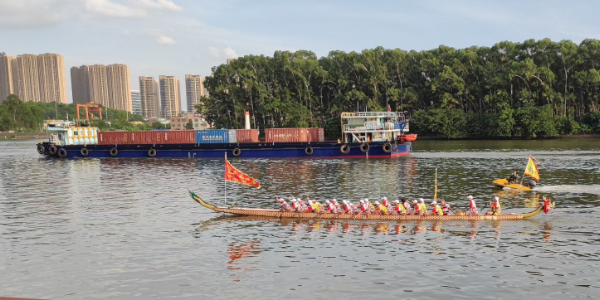 武汉阳逻集装箱港上半年完成集装箱吞吐量114万标箱  --  尊龙时凯物流