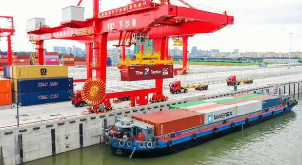 杭州下沙港开港，，，，，以外内贸海运集装箱营业为主
