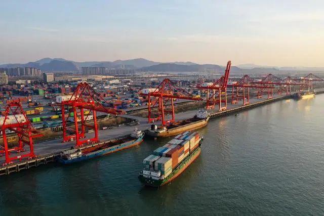 广州港吞吐量能否重回天下前四大口岸  --  尊龙时凯物流