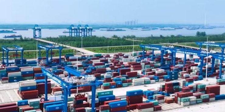今年1—6月湖州港完成内河水运集装箱吞吐量39.8万标箱  --  尊龙时凯物流